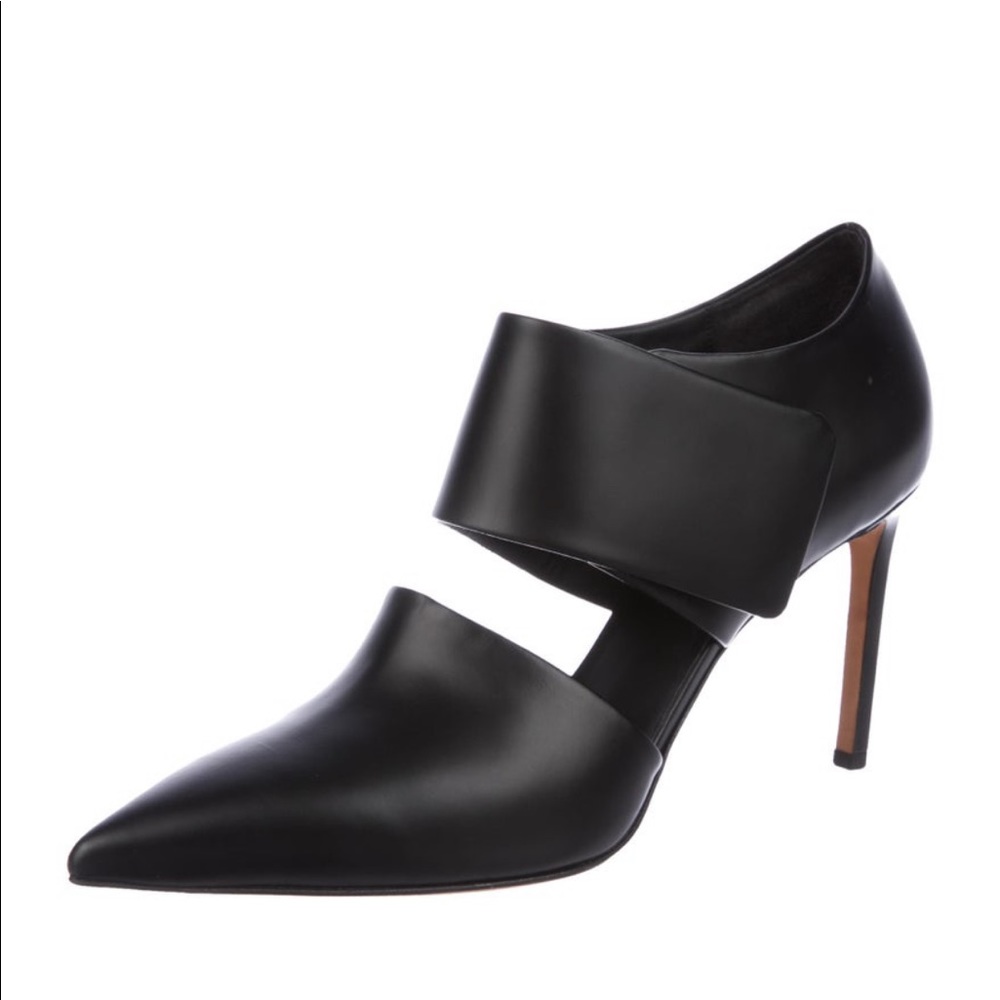 Vince ‘Capri’ Pump